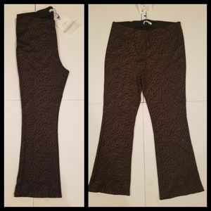 🆕️Zara cheetah print semi-flare leg crop pants L